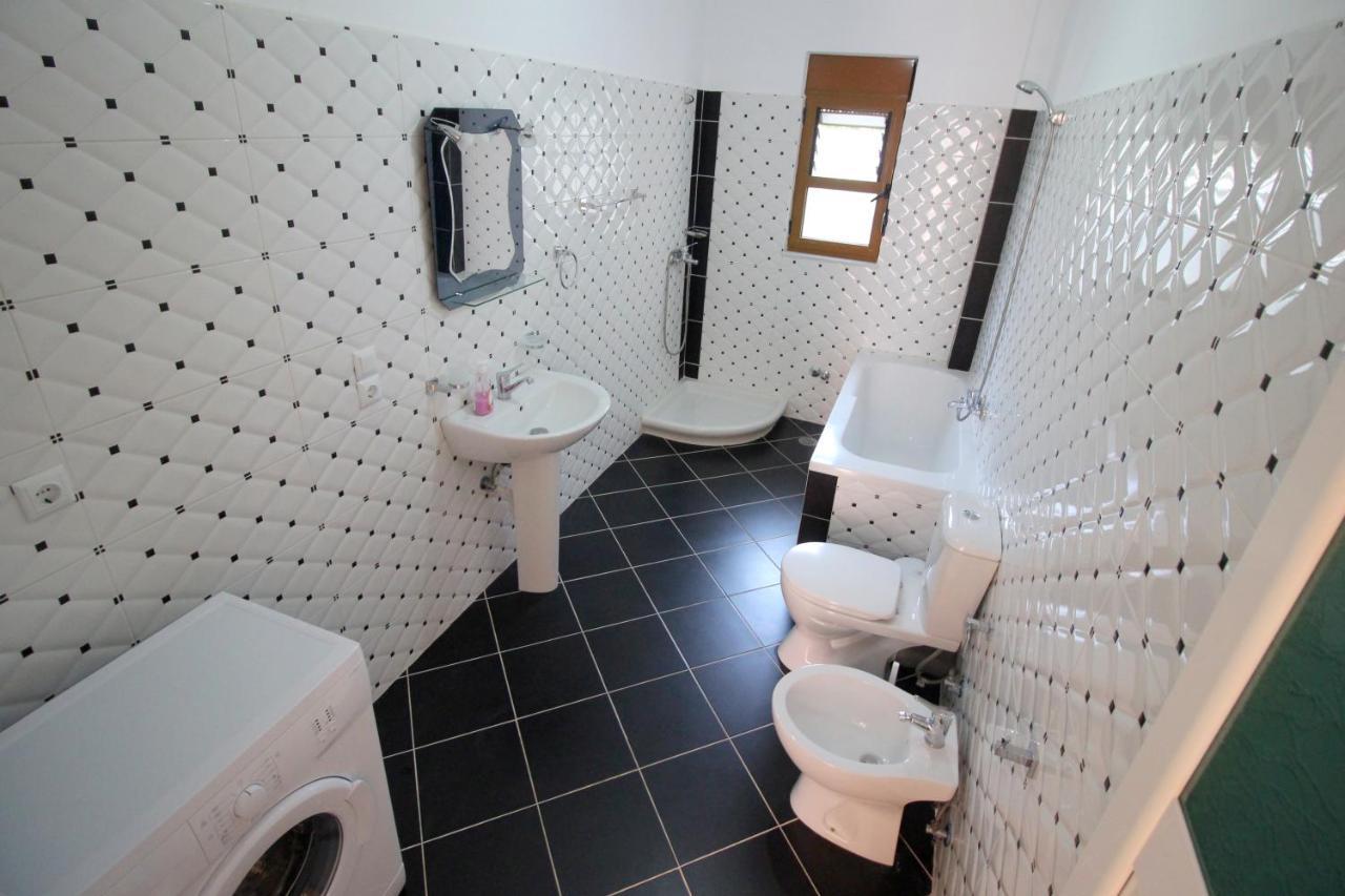 Villa 24 Sarandë 외부 사진