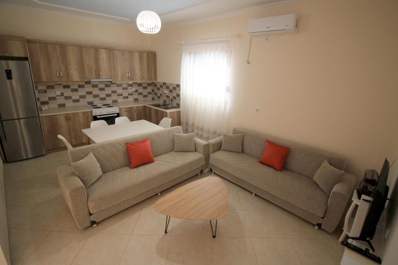Villa 24 Sarandë 외부 사진